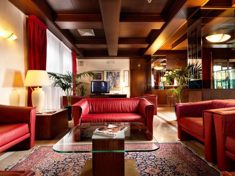 קמפוסמפיירו Hotel Al Pino Verde מראה חיצוני תמונה