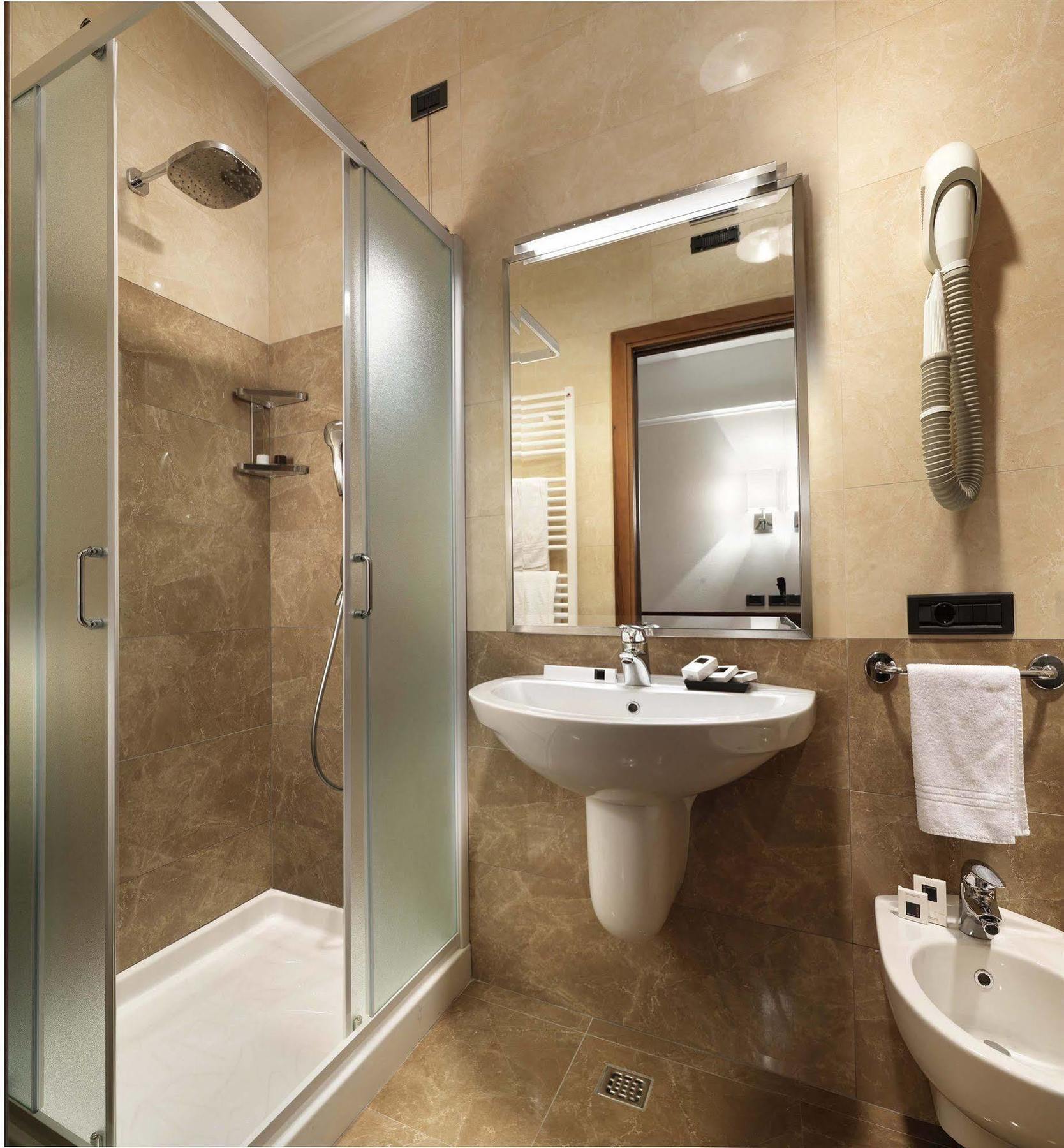 קמפוסמפיירו Hotel Al Pino Verde מראה חיצוני תמונה