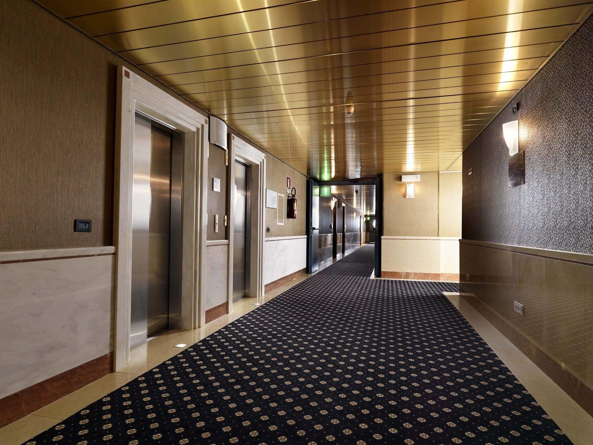 קמפוסמפיירו Hotel Al Pino Verde מראה חיצוני תמונה
